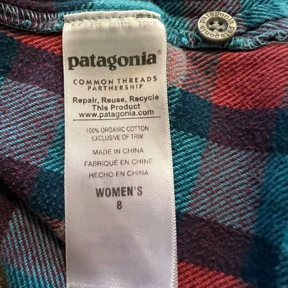 Patagonia Blue & Red Flannel Size Small - Picture 2 of 4